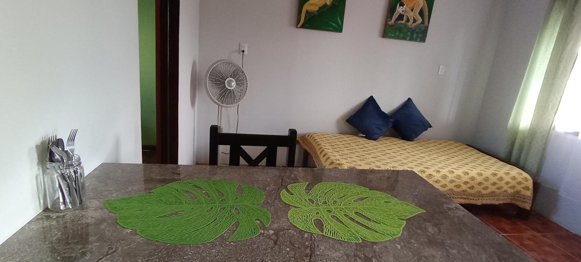 The Corner Airbnb Puerto Jiménez Kamer foto