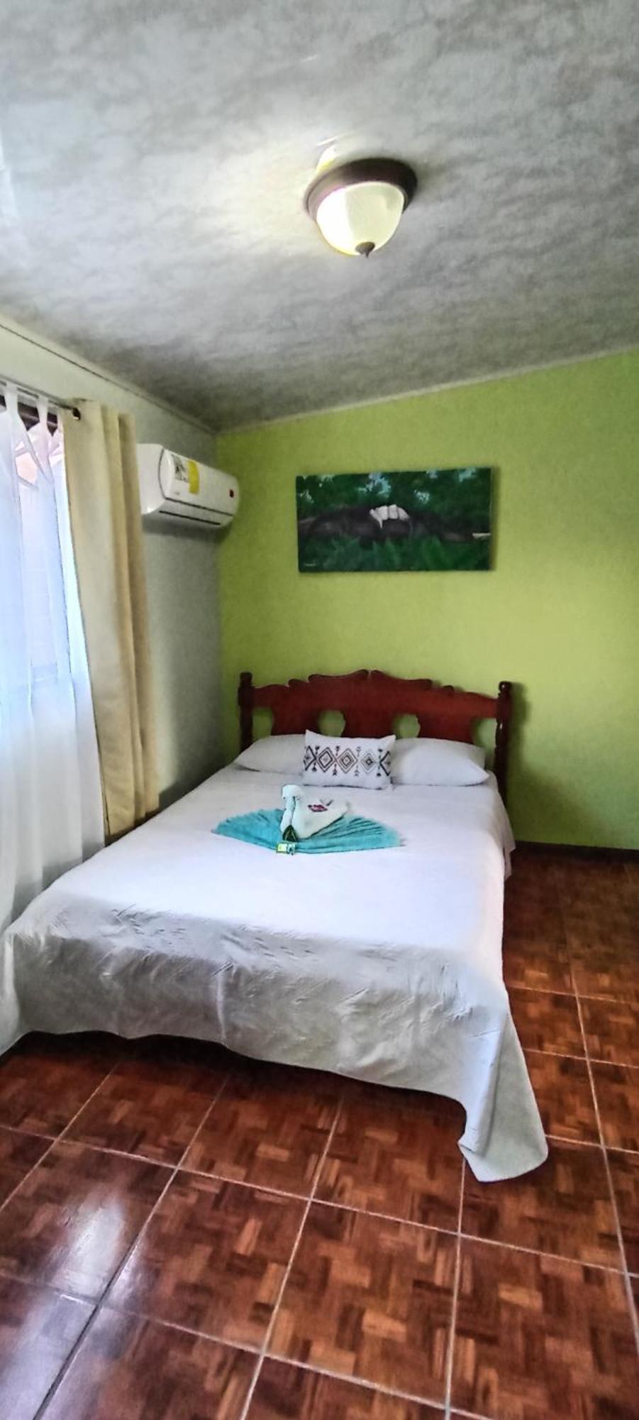 The Corner Airbnb Puerto Jiménez Kamer foto